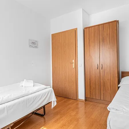 - Konferencni 아파트